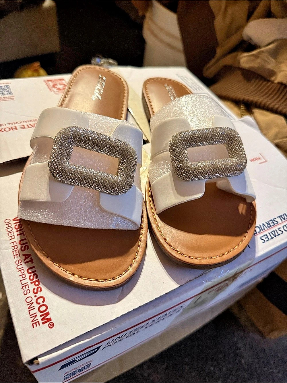 SODA SHIRE-S Women's White & Brown Buckle Sandals US 8